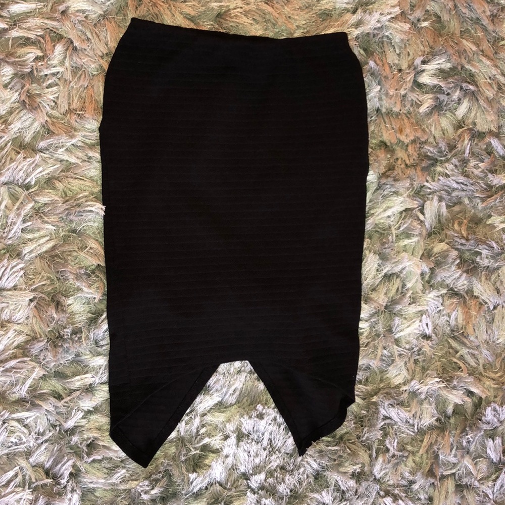 Fitted Skirt